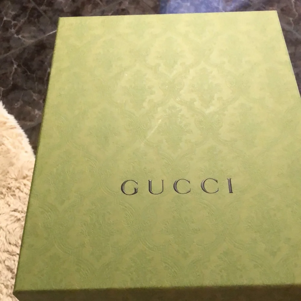 Shoe box with dust bags